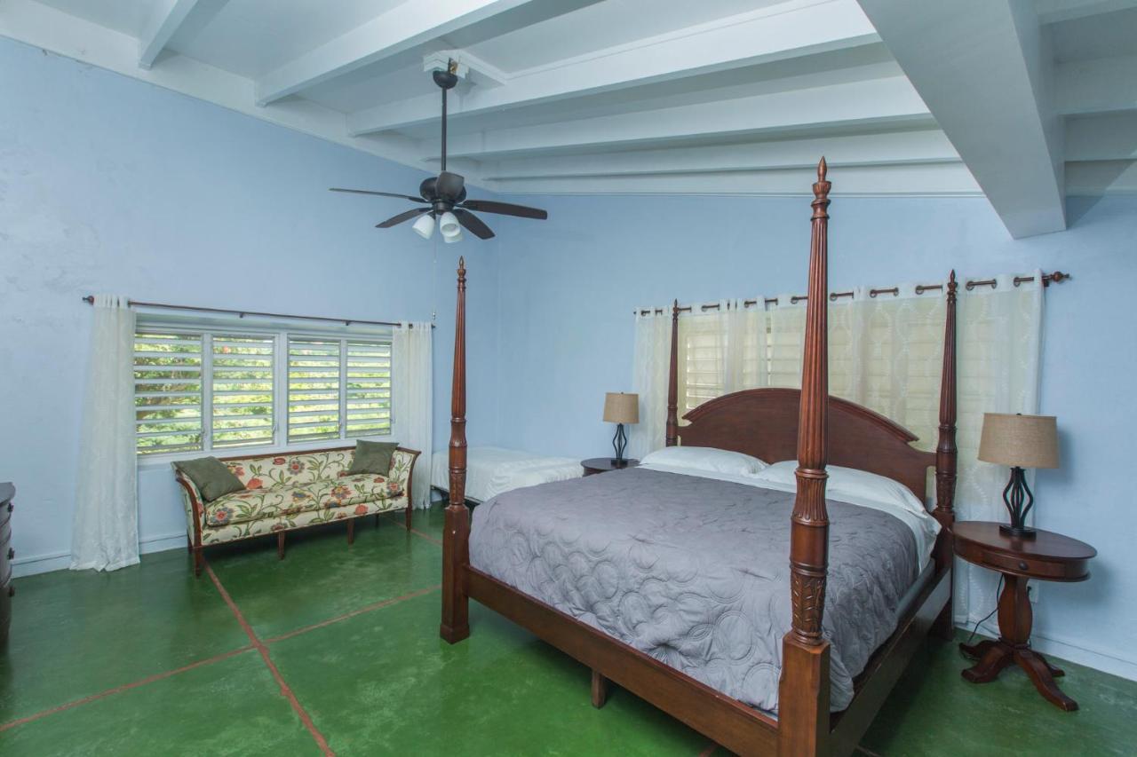 Frederiksted Feather Leaf Inn מראה חיצוני תמונה